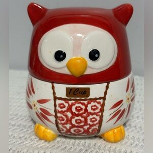 Red and White nesting Owl Measuring Cup